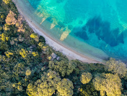 Photo de Arias beach avec baie spacieuse