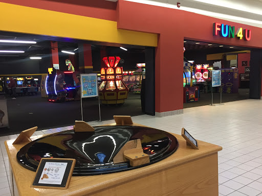 Shopping Mall «Indian Mound Mall», reviews and photos, 771 S 30th St, Heath, OH 43056, USA