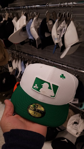 Clothing Store «Ross Dress for Less», reviews and photos, 829 N Oak Park Blvd, Pismo Beach, CA 93449, USA