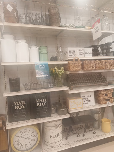 Craft Store «Michaels», reviews and photos, 180 S Mannheim Rd, Hillside, IL 60162, USA