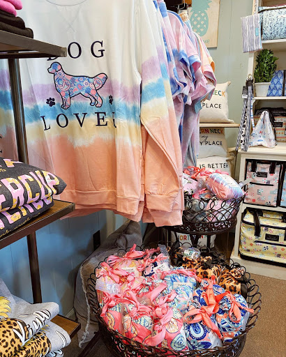 Picture Frame Shop «Crying Shame Frame Shop & Gifts», reviews and photos, 103 N Church Ln, Tappahannock, VA 22560, USA