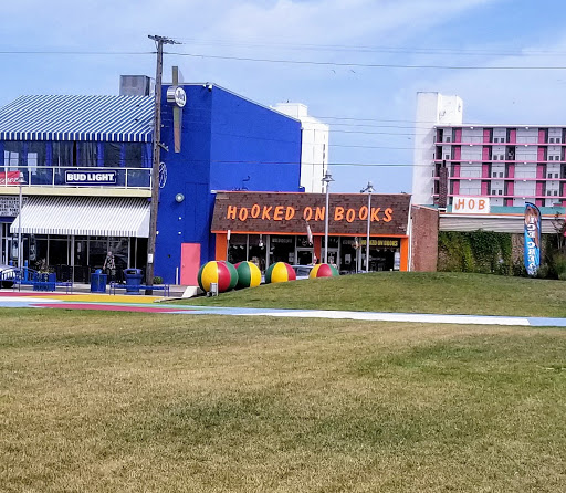 Used Book Store «Hooked On Books», reviews and photos, 3405 Pacific Ave, Wildwood, NJ 08260, USA