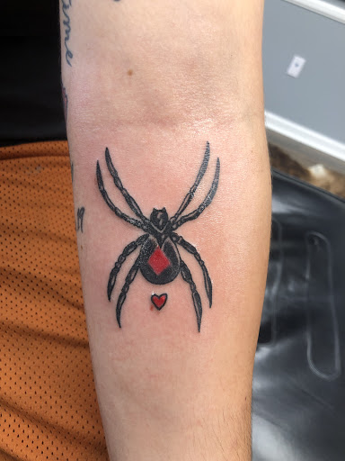 Tattoo Shop «Unlimited Mind Tattoo», reviews and photos, 1121 Texas Ave, Texas City, TX 77590, USA