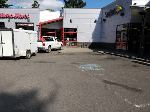 Car Stereo Store «The Stereo Store!», reviews and photos, 472 W 7th Ave #1, Eugene, OR 97401, USA