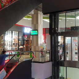 TUKCOM CHONBURI Shopping Plaza