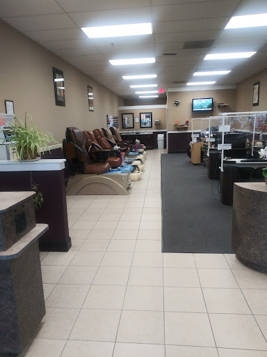 Nail Salon «V Nail Salon», reviews and photos, 550 Greensburg Commons Shopping Center, Greensburg, IN 47240, USA