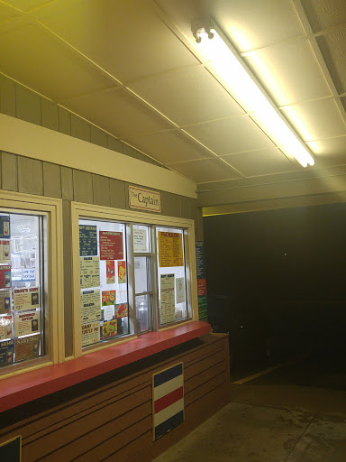 Ice Cream Shop «Captain Sundae», reviews and photos, 537 W Main Ave, Zeeland, MI 49464, USA