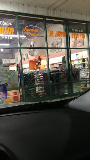 Pet Supply Store «Purely Pets», reviews and photos, 13723 23 Mile Rd, Shelby Charter Township, MI 48315, USA