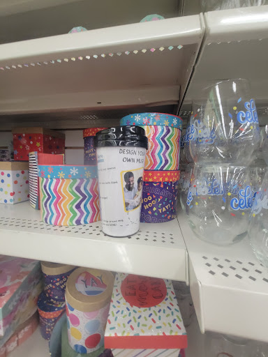 Dollar Store «Dollar Tree», reviews and photos, 640 Chestnut Commons Dr, Elyria, OH 44035, USA