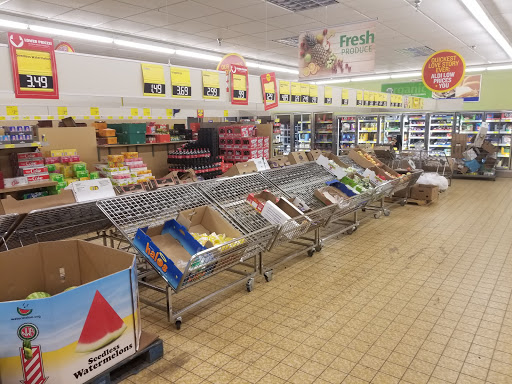 Supermarket «ALDI», reviews and photos, 6415 Troost Ave, Kansas City, MO 64131, USA