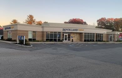 Rockland Trust Bank & Commercial Lending Center