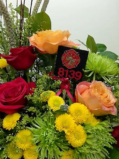 Florist «Hittle Floral Design», reviews and photos, 2049 E 226th St, Cicero, IN 46034, USA