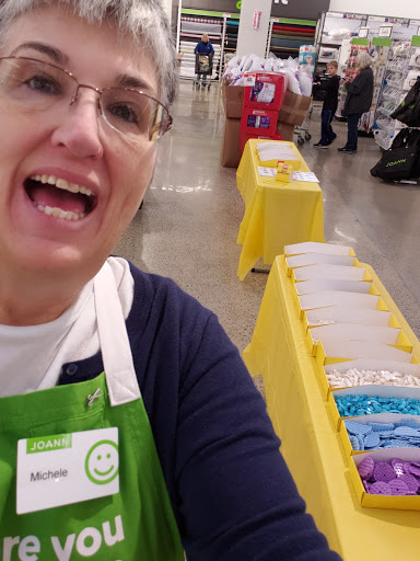 Fabric Store «Jo-Ann Fabrics and Crafts», reviews and photos, 125 E Reynolds Rd Ste 160, Lexington, KY 40517, USA