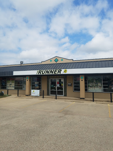 The Runner Shop, 3535 W Pioneer Pkwy, Pantego, TX 76013, USA, 