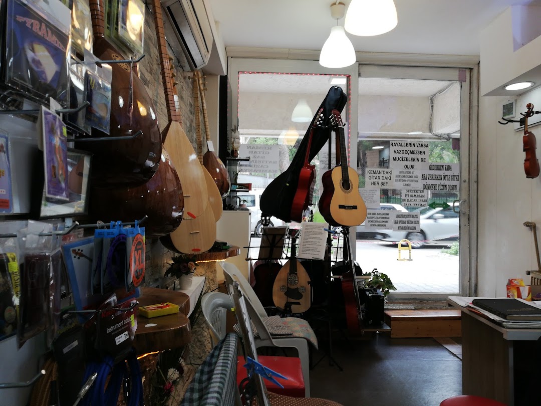 BORNOVADA GİTAR CI MÜZİK