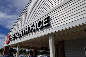 Lighthouse Place Premium Outlets image