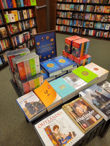 Book Store «Barnes & Noble Booksellers Baton Rouge», reviews and photos, 2590 Citiplace Ct, Baton Rouge, LA 70808, USA