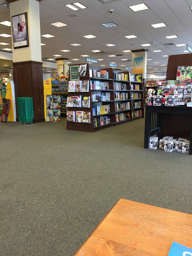 Book Store «Barnes & Noble Booksellers West Side», reviews and photos, 3701 Ellison Dr NW, Albuquerque, NM 87114, USA