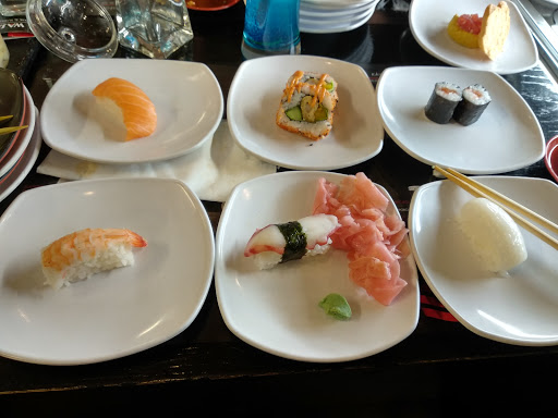 Wasabi Running Sushi & Wok Restaurant - MOM Park