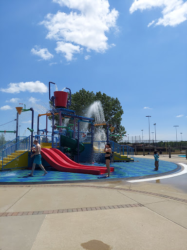 Water Park «Family Aquatic Center of Wheeling, IL», reviews and photos, 327 West Dundee Road, Wheeling, IL 60090, USA