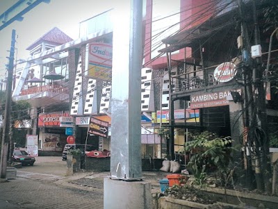 Photos of Indomaret - Cihampelas 121
