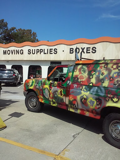 Truck Rental Agency «U-Haul Moving & Storage of Jeffersonville», reviews and photos, 365 Eastern Blvd, Jeffersonville, IN 47130, USA