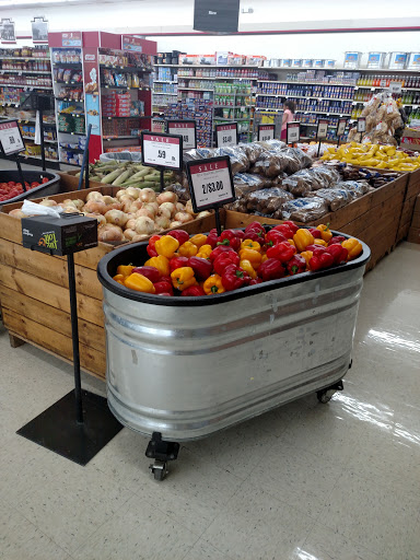 Grocery Store «J & J Foods», reviews and photos, 1075 Jesse Jewell Pkwy, Gainesville, GA 30501, USA