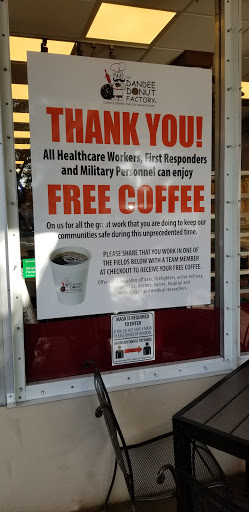 Donut Shop «Dandee Donuts Factory», reviews and photos, 102 N 28th Ave, Hollywood, FL 33020, USA