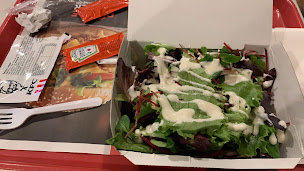 Photo n°43 de KFC Versailles à Versailles ()