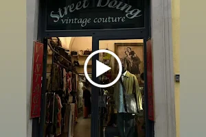 Street Doing Vintage Couture image