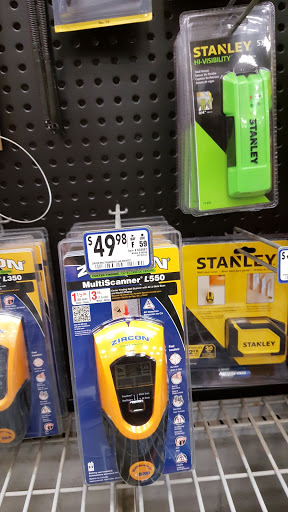 Shopping Mall «Victory Crossing Shopping Center», reviews and photos, 4020 Victory Blvd, Portsmouth, VA 23701, USA