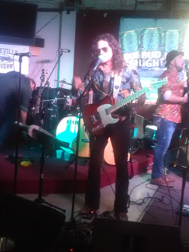 Restaurant «Pineville Tavern», reviews and photos, 314 N Polk St, Pineville, NC 28134, USA