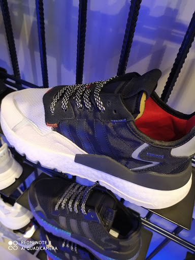 Stores to buy sneakers Buenos Aires