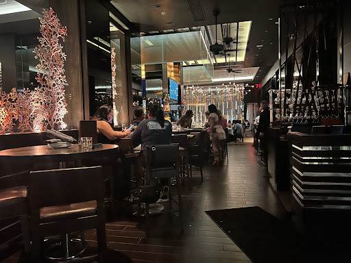 Seafood Restaurant «Ocean Prime», reviews and photos, 699 5th Ave S, Naples, FL 34102, USA