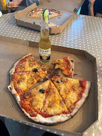 Plats et boissons du Pizzeria Pizza Fifi à Ensuès-la-Redonne - n°1