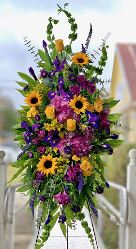 Florist «Florist Of Covington», reviews and photos, 2640 N Hwy 190, Covington, LA 70433, USA