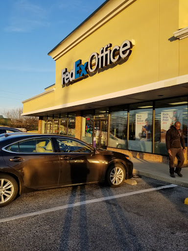 Laurel Lakes Centre, 14700 US-1, Laurel, MD 20707, USA, 