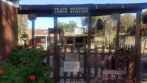 Park «Montebello Barnyard Zoo», reviews and photos, 600 Rea Dr, Montebello, CA 90640, USA