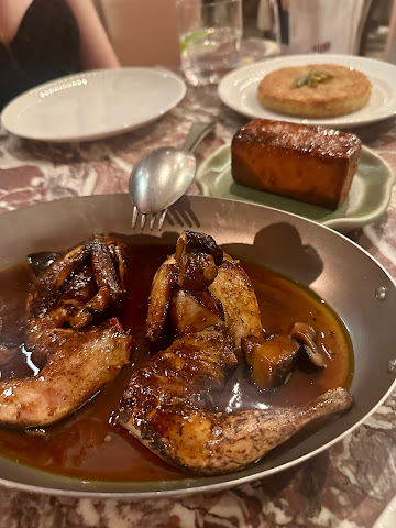 Gallina Athens by null