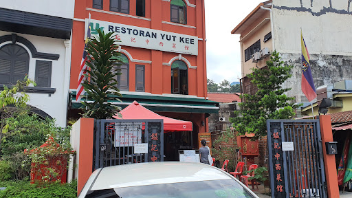 Knife and fork breakfasts in Kualalumpur