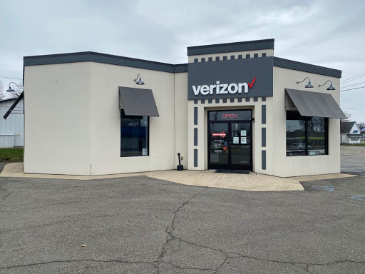 Verizon Authorized Retailer - Wireless Zone, 1515 N W Ave, Jackson, MI 49202, USA, 