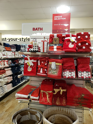 Department Store «T.J. Maxx and HomeGoods», reviews and photos, 35 Talcottville Rd, Vernon, CT 06066, USA