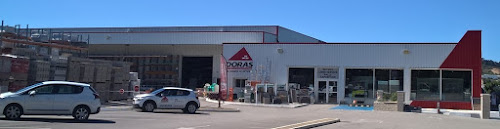 Magasin de materiaux de construction Doras Dole Dole