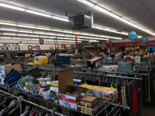 Thrift Store «The Salvation Army Family Store & Donation Center», reviews and photos, 3740 Nicollet Ave, Minneapolis, MN 55409, USA