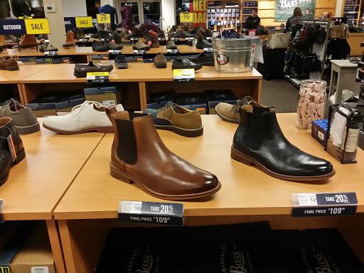 Shoe Store «G.H. Bass & Co.», reviews and photos, 11211 120th Ave #26, Pleasant Prairie, WI 53158, USA