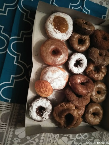 Coffee Shop «Yum Yum Donuts», reviews and photos, 15900 Pioneer Blvd, Norwalk, CA 90650, USA