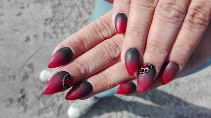 V.S. Nails