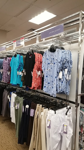 Department Store «Sears», reviews and photos, 190 Buckland Hills Dr, Manchester, CT 06040, USA