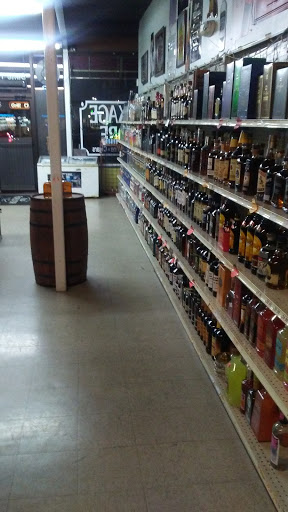 Wine Store «Cahaba Spirits», reviews and photos, 3135 Cahaba Heights Rd, Vestavia Hills, AL 35243, USA