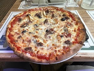 Photo n°9 de Pizzeria Restaurant La Bodega à Vals-les-Bains ()